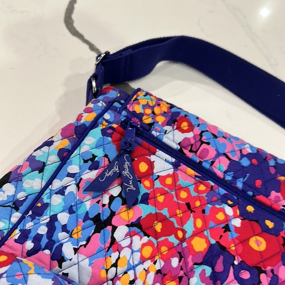 Vera Bradley Laptop Messenger Bag - Impressionista Pattern - Picture 5 of 16